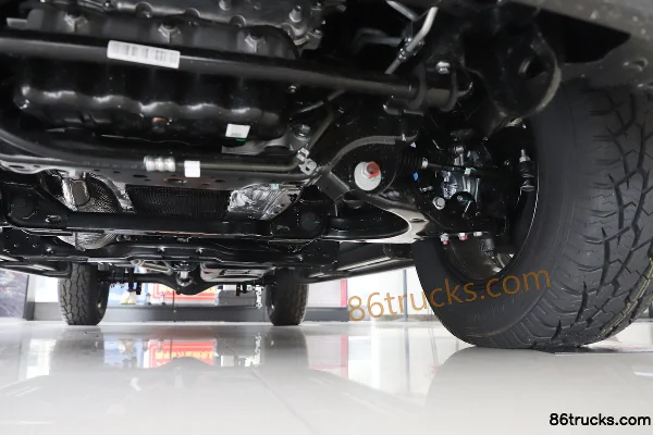 JMC New Yuhu 2.5T Diesel 167 hp 4WD Manual Short Wheelbase Double Row Pickup Body (5) | 86Trucks