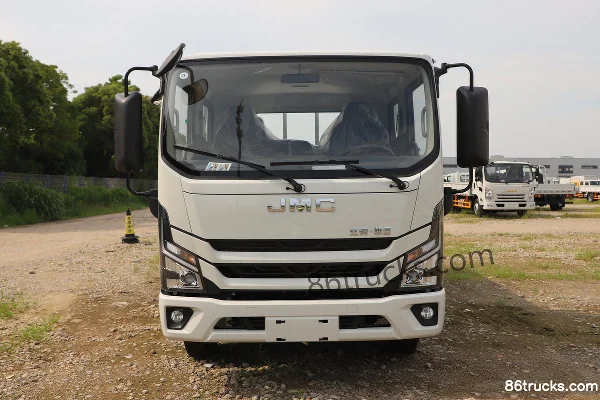 JMC Kaiyun+ Narrow Body 2.5L Diesel 136hp 4X2(6 wheels) WLY 5-Speed Hydraulic Brake 3.2m Double Row Flatbed Light Truck Exterior (2) | 86Tru