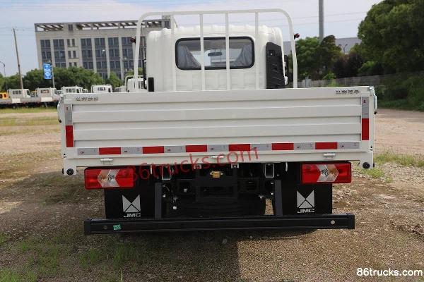 JMC Kaiyun+ Narrow Body 2.5L Diesel 136hp 4X2(6 wheels) WLY 5-Speed Hydraulic Brake 3.2m Double Row Flatbed Light Truck (3) | 86Trucks