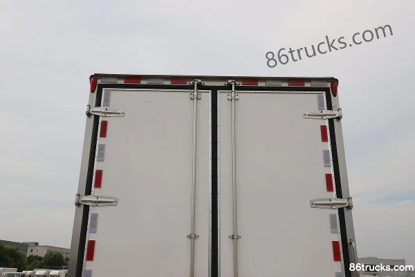 JMC E-Luda 4X2(6 roues) camion frigorifique 100% électrique cabine simple 4,11 m CATL 140,41 kWh Carrosserie (3) | 86Trucks