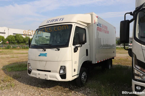 JMC Shunda 2025 EV 4X2(6 wheels) hydraulic brake 3.8m single-row box light truck Times Xin'an 63.75kWh Exterior (3) | 86Trucks