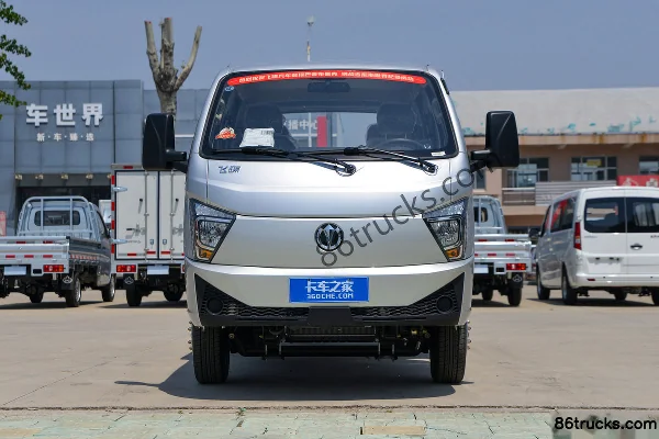 Feidi GX 1.6L Gasoline 122 hp 4X2(6 wheels) 5-Speed 3.02m Double Row Flatbed Mini Truck Exterior (2) | 86Trucks