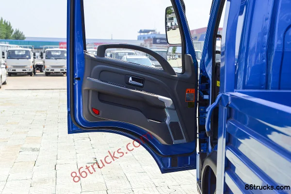 Feidi V3 Series 124 hp 4X2(6 wheels) 4.2m Flatbed Light Truck with Single Row Cab (2) | 86Trucks