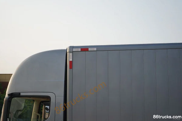 Ruichi C9 Pioneer Edition II 4.315m Single Row Pure Electric Van Light Truck CATL 120kWh 4X2(6 wheels) Body (2) | 86Trucks