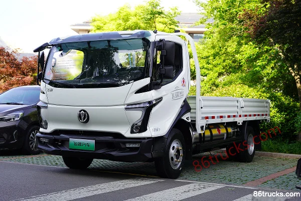 Feidi 7 2.7L CNG 190 ch 4X2(6 roues) Fast Gear 8-speed air brake 4.15m single row flatbed light truck Extérieur (3) | 86Trucks