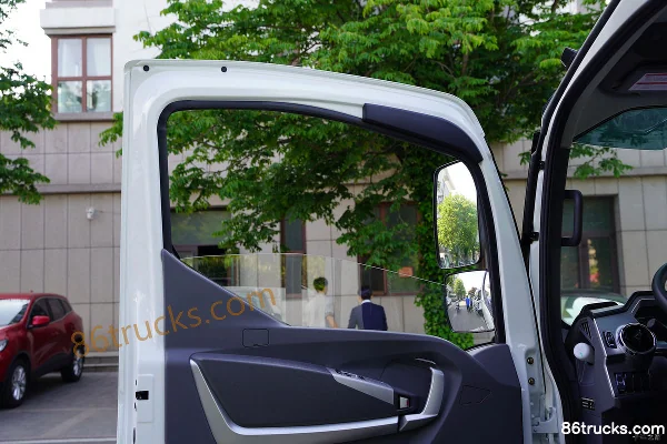 Feidi 7 2.7L CNG 190 ch 4X2(6 roues) Fast Gear 8-speed air brake 4.15m single row flatbed light truck Cabine (3) | 86Trucks