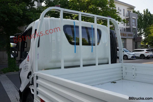 Feidi 7 2.7L CNG 190 ch 4X2(6 roues) Fast Gear 8-speed air brake 4.15m single row flatbed light truck Carrosserie (2) | 86Trucks
