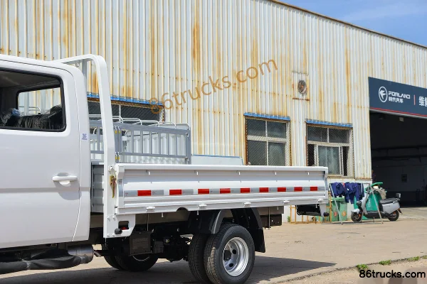 Forland Linghang S1 1.5L Gasoline 136hp 4X2(6 wheels) Landai 6-speed 2.7m Double-row Flatbed Mini Truck Body (1) | 86Trucks