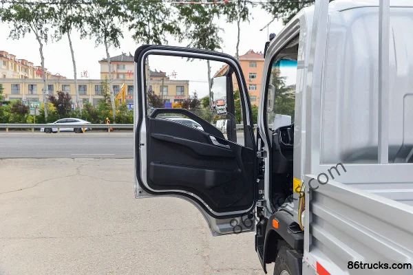 Sinotruk HOWO Hanjiang 2019 150 ch 4X2(6 roues) camion léger à ridelles 4,15 m cabine simple (cabine étroite) (1) | 86Trucks
