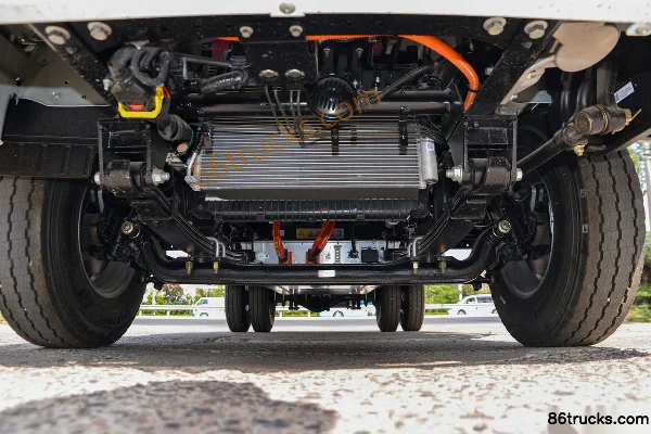 Foton Zhilan EM 3.94m Semi-cab Pure Electric Panel Van Micro Truck Yiwei 81.59kWh 4X2(6 wheels) Chassis (1) | 86Trucks