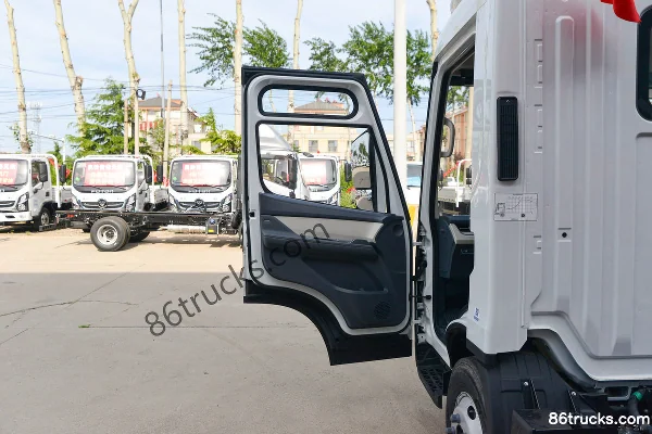 Foton Extreme Electric Standard Top 4.2m Single Row Pure Electric Cage Cargo Light Truck CATL 140.41kWh 4X2(6 wheels) Cab (1) | 86Trucks