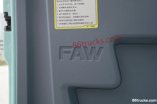 FAW Jiefang Qingdao JH6 6X4(10 wheels) Pure Electric Tractor Truck Yiwei 447.39kWh Cab (2) | 86Trucks