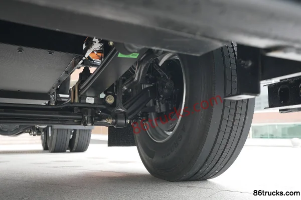 FAW Jiefang Qingdao JH6 6X4(10 wheels) Pure Electric Tractor Truck Yiwei 447.39kWh Chassis (3) | 86Trucks