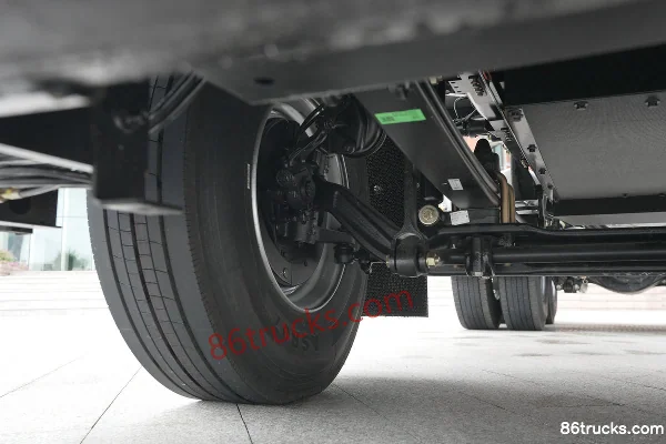 FAW Jiefang Qingdao JH6 6X4(10 wheels) Pure Electric Tractor Truck Yiwei 447.39kWh Chassis (2) | 86Trucks