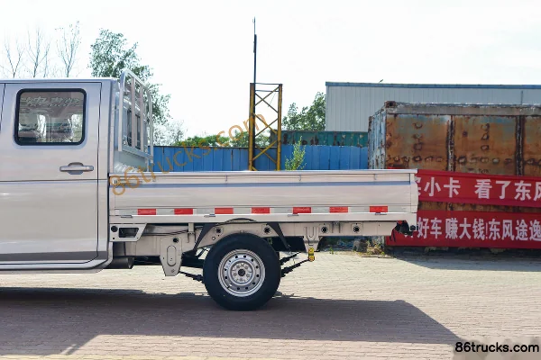 Dongfeng T7 1,6 L essence 122 ch 4X2(6 roues) 3,19 m camionnette de vente à cabine simple Carrosserie (2) | 86Trucks