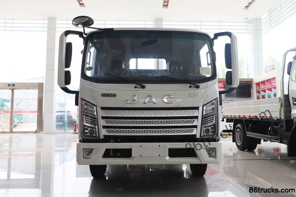 JAC Junling A6 2.5L Diesel 170hp 4X2(6 wheels) Fast Gear 8-speed 4.18m Single Row Flatbed Light Truck Exterior (2) | 86Trucks