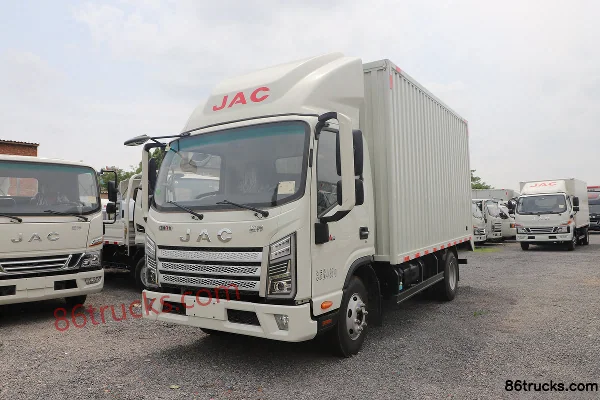 JAC Junling A6 2.5L Diesel 170hp 4X2(6 wheels) Xingrui 6-speed 4.15m single-row van light truck Exterior (3) | 86Trucks