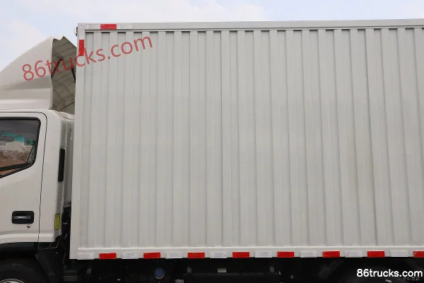 JAC Junling A6 2.5L Diesel 170hp 4X2(6 wheels) Xingrui 6-speed 4.15m single-row van light truck Body (2) | 86Trucks