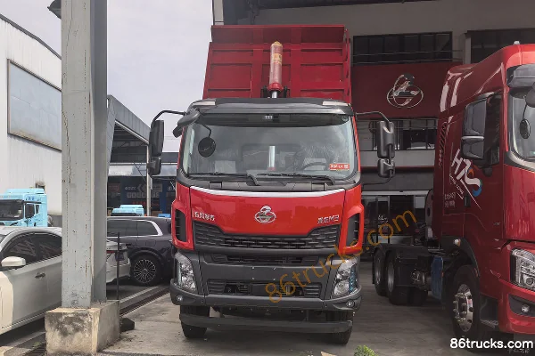 Dongfeng M3V 6.9L Diesel 330hp 6X4(10 wheels) Fast Gear 10-Speed 5.2m Dump Truck Exterior (2) | 86Trucks