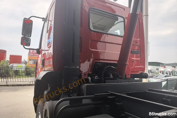 Dongfeng M3V 6.9L Diesel 330hp 6X4(10 wheels) Fast Gear 10-Speed 5.2m Dump Truck Chassis (3) | 86Trucks