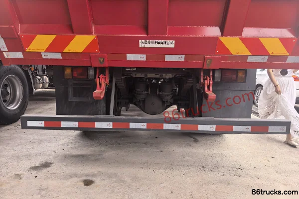 Dongfeng M3V 6.9L Diesel 330hp 6X4(10 wheels) Fast Gear 10-Speed 5.2m Dump Truck Body (3) | 86Trucks