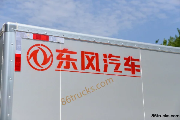 Dongfeng W08 1.6L Gasoline 123 hp 4X2(6 wheels) WLY 5-speed Hydraulic Brake 3.7m Single Row Van Mini Truck Body (2) | 86Trucks
