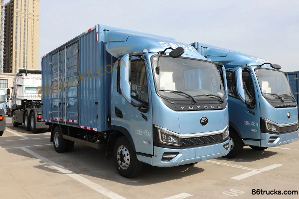 Yutong C5 Standard Edition Mid Body Air Brake 4.2m Single Row Pure Electric Van Light Truck Shenlan 127.51kWh 4X2(6 whee