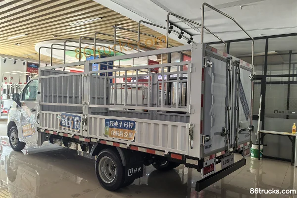 FARIZON Xingzhi F3E Édition 2025 Smart Version frein hydraulique 3,82 m cabine simple camion à ridelles électrique pur 56kWh CATL 4X2(6 roue
