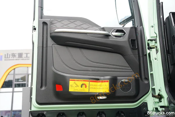 Sitrak G7S 8X4(12 roues) 8m Electric Dump Truck Sinotruk 600kWh Cabine (2) | 86Trucks