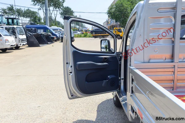 Huolala Duola Small Truck Leap Edition 3.355m Single Row Pure Electric Flatbed Mini Truck CATL 56kWh 4X2(6 wheels) Cab (1) | 86Trucks