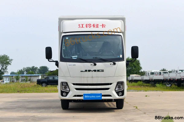 JMC New Shunda Standard Edition 2.5L Diesel 136hp 4X2(6 wheels) WLY 5-Speed 3.7m Single Row Van Light Truck Exterior (2) | 86Trucks