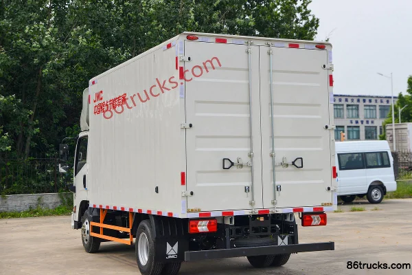 JMC Kaiwei Medium Body 143hp 4X2(6 wheels) 4.2m Single Row Van Light Truck (China VI)(Air Brake) (2) | 86Trucks