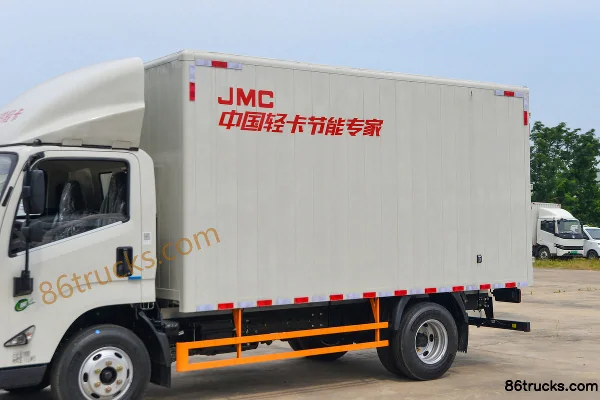 JMC Kaiwei Medium Body 143hp 4X2(6 wheels) 4.2m Single Row Van Light Truck (China VI)(Air Brake) (1) | 86Trucks