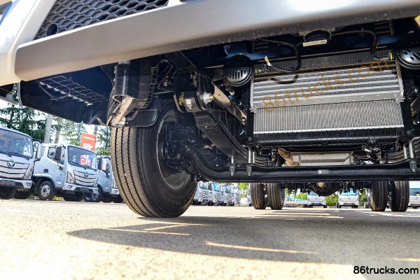 Foton S1 Changying Edition 2.5L Diesel 189 hp 4X2(6 wheels) WLY 6-Speed 4.14m Single Row Van Light Truck Chassis (2) | 86Trucks