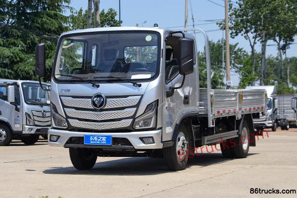 Foton S1 Changying Edition 2.5L Diesel 165 hp 4X2(6 wheels) 8-Speed 3.83m Semi-Row Flatbed Light Truck Exterior (3) | 86Trucks