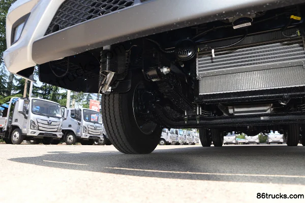Foton S1 Changying Edition 2.5L Diesel 189 hp 4X2(6 wheels) WLY 6-speed Air Brake 3.83m Semi-row Panel Light Truck Chassis (2) | 86Trucks