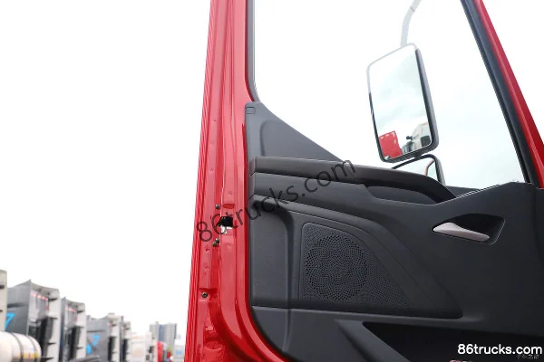 Dongfeng M3V 6.4L Diesel 300hp 4X2(6 wheels) Fast Gear 10-speed 4.5m Dump Truck Cab (2) | 86Trucks