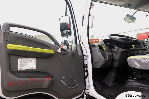 Dongfeng Yiwei 2 Air Brake 4.165m Single Row Pure Electric Van Light Truck CATL 100.46kWh 4X2(6 wheels) Cab (3) | 86Trucks
