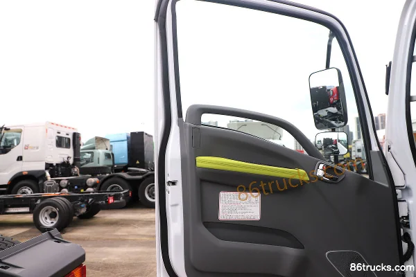 Dongfeng Yiwei 2 Air Brake 4.165m Single Row Pure Electric Van Light Truck CATL 100.46kWh 4X2(6 wheels) Cab (2) | 86Trucks