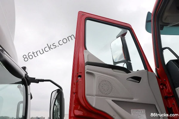 Dongfeng H5 4X2(6 wheels) 5.3m Semi-Cab Electric Dump Truck CATL 310.66kWh (2) | 86Trucks