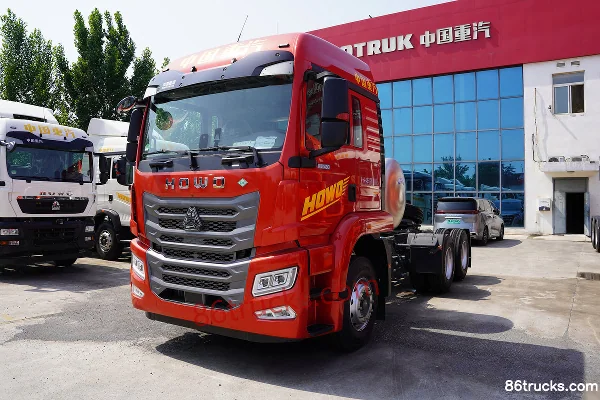Sinotruk HOWO TX7-N High Efficiency Edition 12.5L LNG 480 hp 6X4(10 wheels) Sinotruk 12-Speed Tractor Truck Exterior (3) | 86Trucks