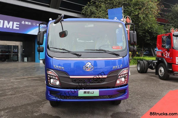 Dongfeng L2 2.5L Diesel 160 hp 4X2(6 wheels) Fast Gear 10-Speed 3m Dump Truck Exterior (2) | 86Trucks
