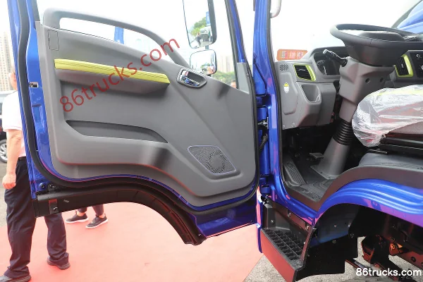 Dongfeng L2 2.5L Diesel 160 hp 4X2(6 wheels) Fast Gear 10-Speed 3m Dump Truck Cab (3) | 86Trucks