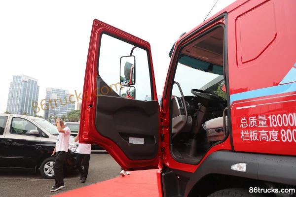 Dongfeng M3V 4.3L Diesel 200 hp 4X2(6 wheels) Fast Gear 10-speed 4.2m Day Cab Dump Truck (1) | 86Trucks