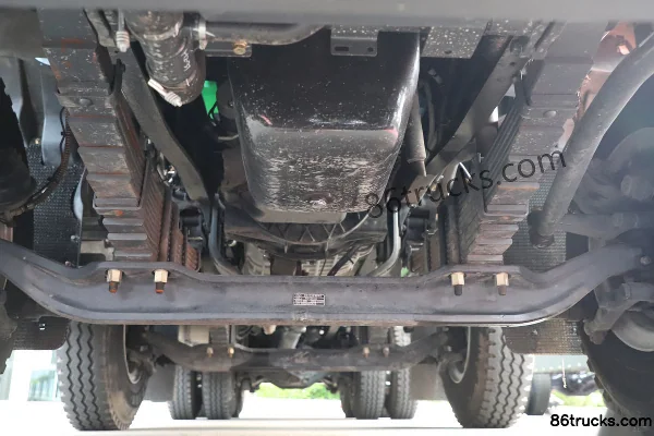 Dongfeng HK 12.9L Diesel 600 hp 8X4(12 wheels) Fast Gear 13-speed 7.6m Dump Truck Chassis (2) | 86Trucks