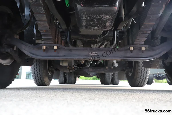 Dongfeng HK 12.9L Diesel 600 hp 8X4(12 wheels) Fast Gear 13-speed 7.6m Dump Truck Chassis (1) | 86Trucks