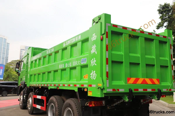 Dongfeng HK 12.9L Diesel 600 hp 8X4(12 wheels) Fast Gear 13-speed 7.6m Dump Truck Body (2) | 86Trucks