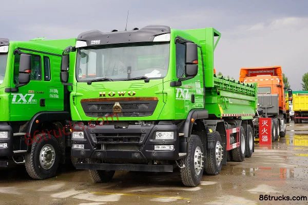 Sinotruk HOWO TX7 PRO Wozun Edition 12.4L Diesel 540 hp 8X4(12 wheels) Sinotruk 12-speed 8.5m Day Cab Dump Truck Exterior (3) | 86Trucks