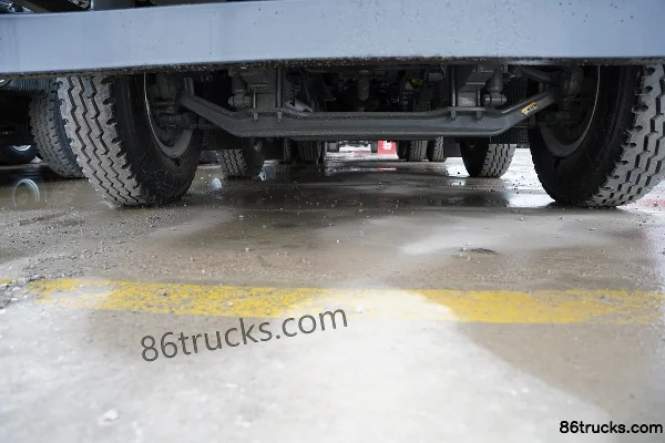 Sinotruk HOWO TX7 PRO Wozun Edition 12.4L Diesel 540 hp 8X4(12 wheels) Sinotruk 12-speed 8.5m Day Cab Dump Truck Chassis (1) | 86Trucks
