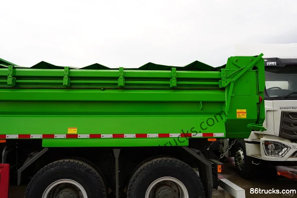 Sinotruk HOWO TX7 PRO Wozun Edition 12.4L Diesel 540 hp 8X4(12 wheels) Sinotruk 12-speed 8.5m Day Cab Dump Truck Body (3) | 86Trucks